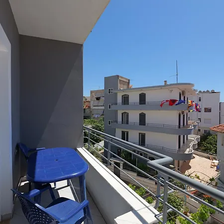 Kuca Sarandë