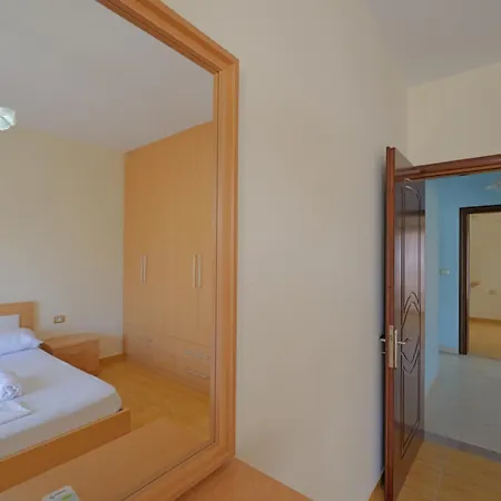Kuca Lejlighed Sarandë