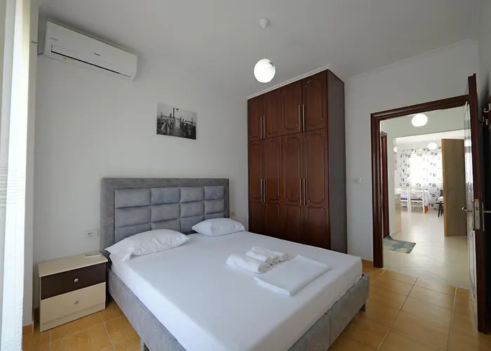 Apartment Kuca *