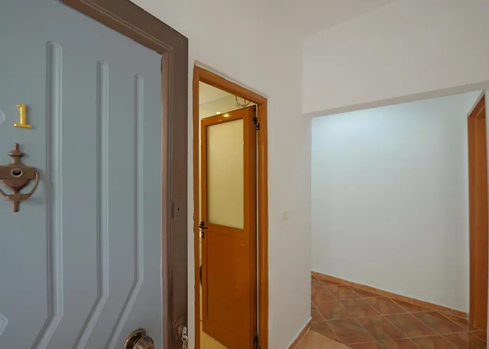 Apartment Kuca *
